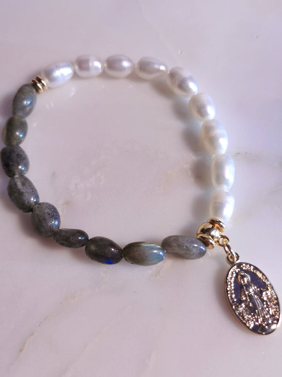 Black Moonstone & Pearl Rice Beaded Bracelet